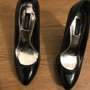White House Black Market black patent size 7 heels